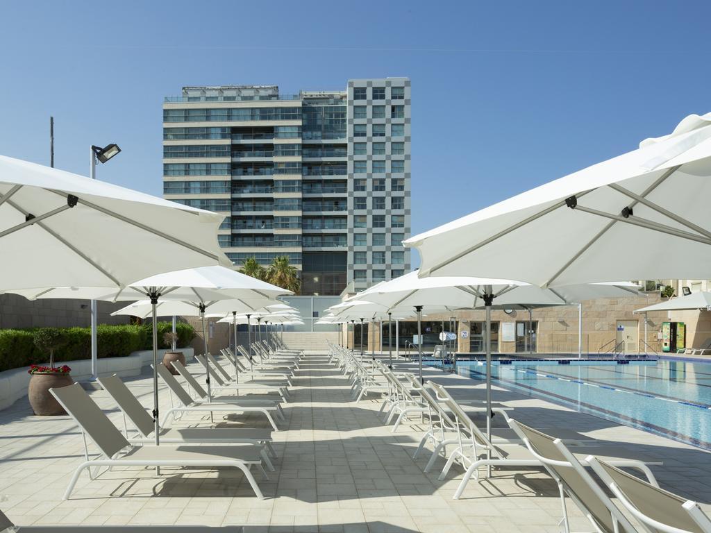 Aparthotel Okeanos On The Beach Herzelia Konforlar fotoğraf