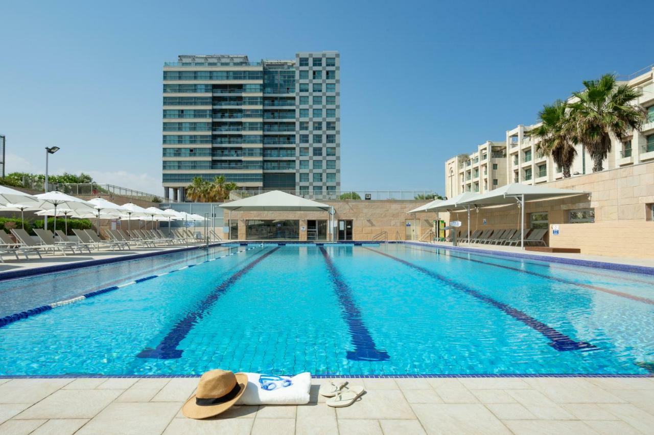Aparthotel Okeanos On The Beach Herzelia Dış mekan fotoğraf